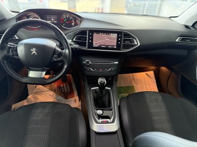 PEUGEOT 308 BlueHDi 130 SeS GT Line