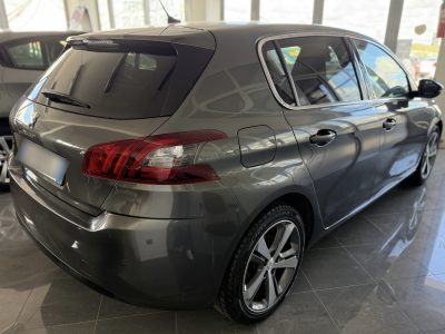 PEUGEOT 308 BlueHDi 130 SeS GT Line
