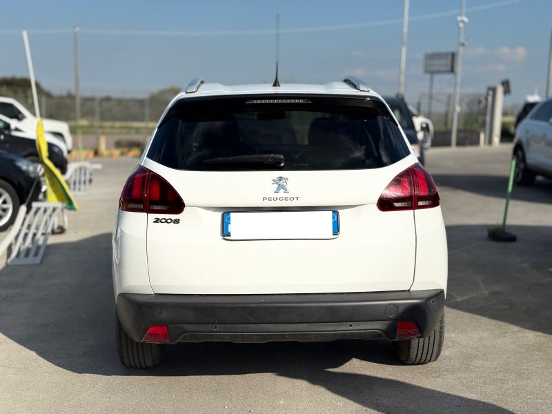 Peugeot 2008 1.2 Allure 82 cv