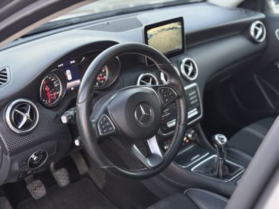 MERCEDES Classe A 180 d Premium