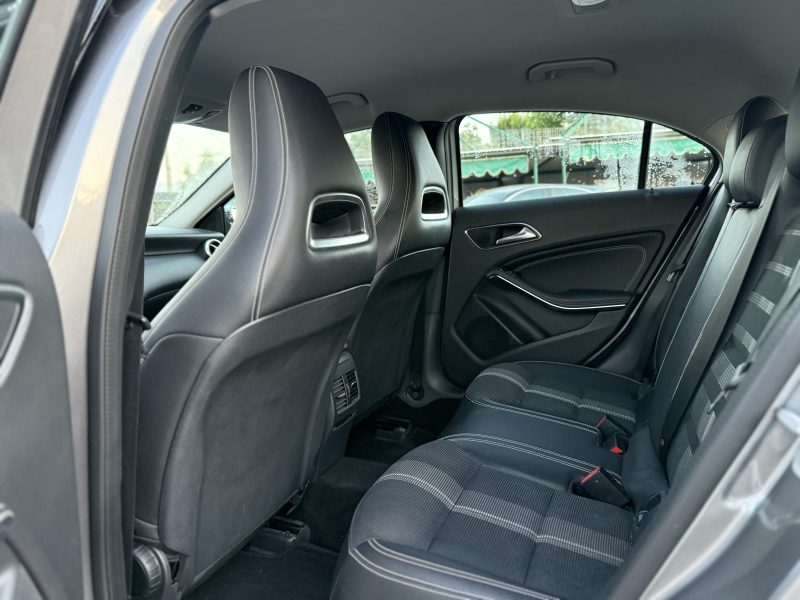 MERCEDES Classe A 180 d Premium