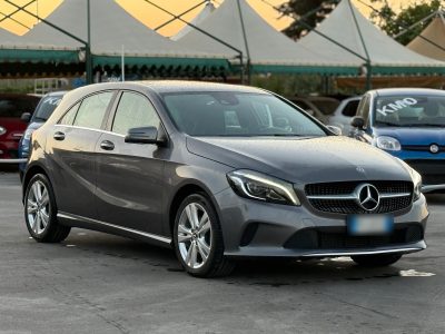 MERCEDES Classe A 180 d Premium