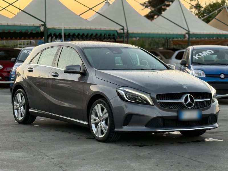 MERCEDES Classe A 180 d Premium