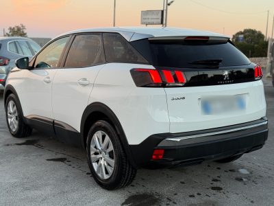 PEUGEOT 3008 1.5 BlueHdi 130 S&S Allure