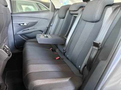 PEUGEOT 3008 BlueHDi 130 SeS EAT8 Allure
