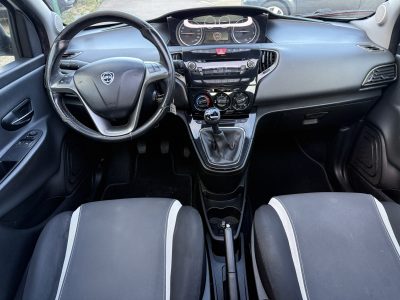 Lancia Ypsilon 1.3 Mjt 95cv Platino TETTO | MOTORE NUOVO