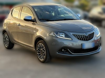 Lancia Y 1.0 70 CV S&S HYBRID A.F.